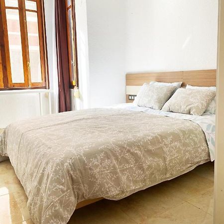 Valencia Cerca Al Puerto Shared Apartment Exteriör bild