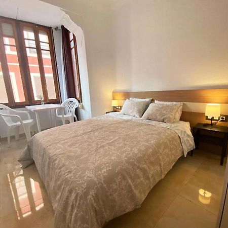 Valencia Cerca Al Puerto Shared Apartment Exteriör bild