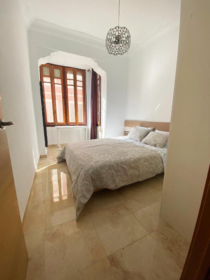 Valencia Cerca Al Puerto Shared Apartment Exteriör bild